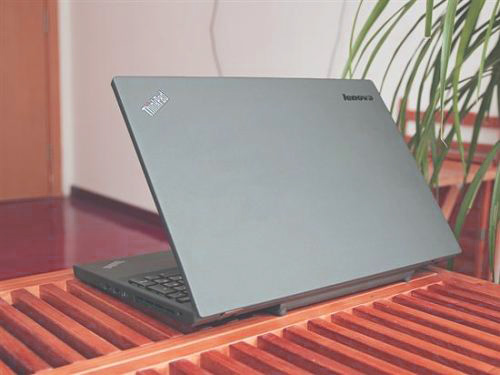 聯想ThinkPad W550s.jpg